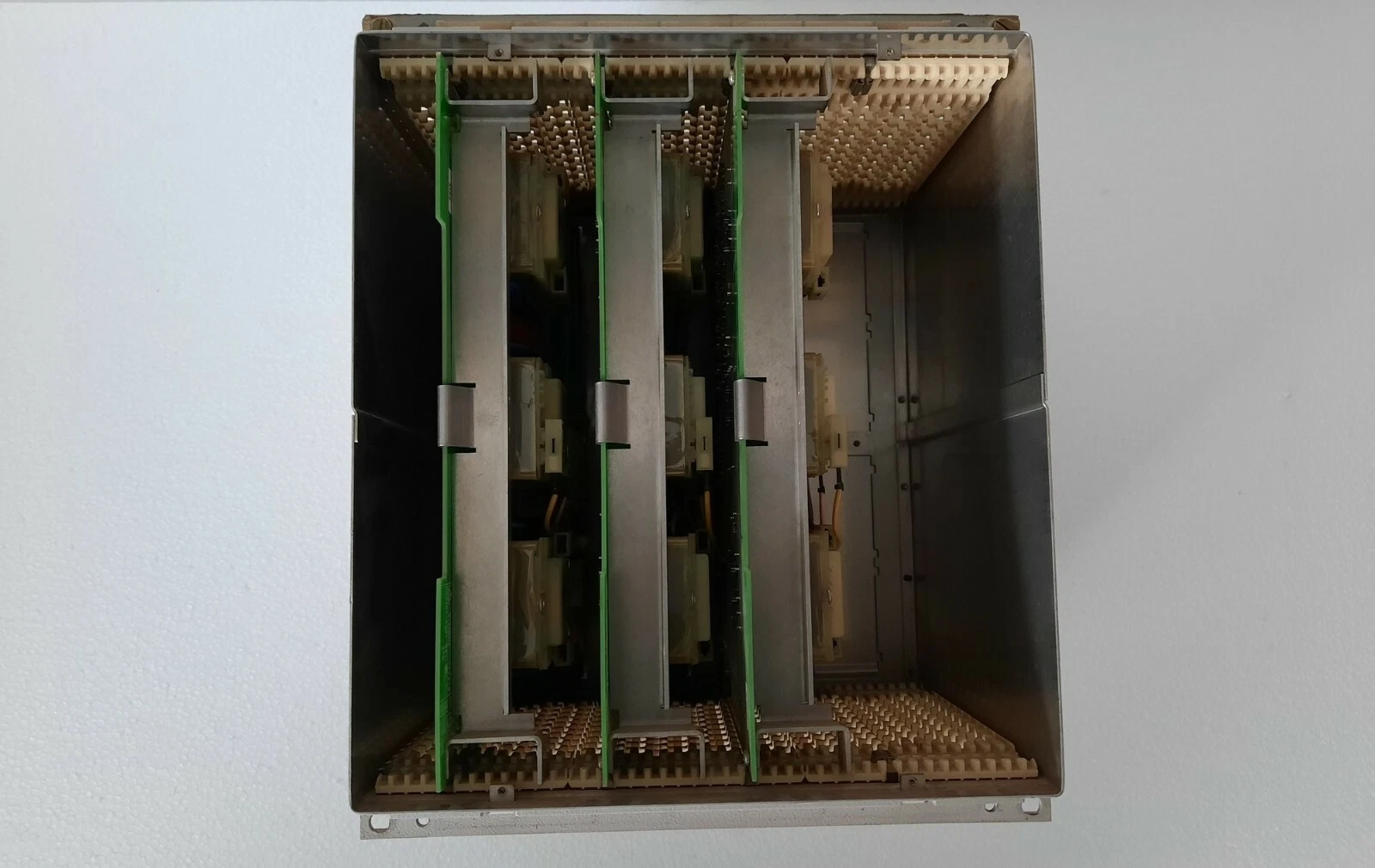 admin/uploads/uploads/siemens siprotec 7ss60 pos modu_6.webp